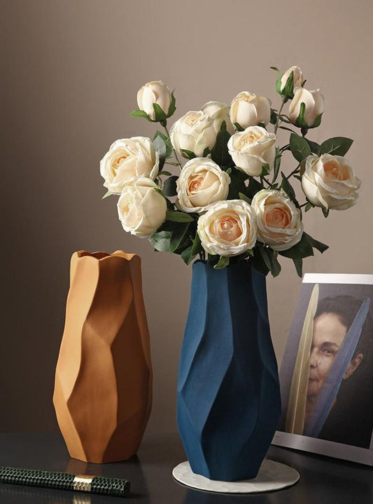 Where Bold Geometry Meets Quiet Elegance: Handcrafted Faceted Ceramic Vases for the Thoughtfully Styled Home