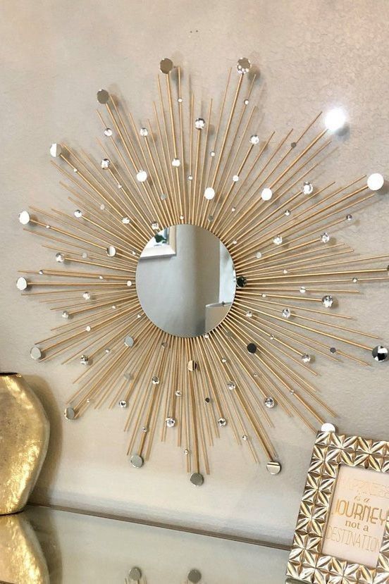 Reflect Your World in Pure Gold: A Sunburst Mirror That Steals Every Room It Enters